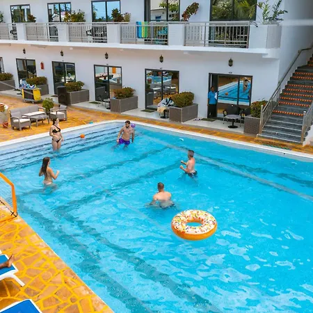 Canary Hotel & Spa-3